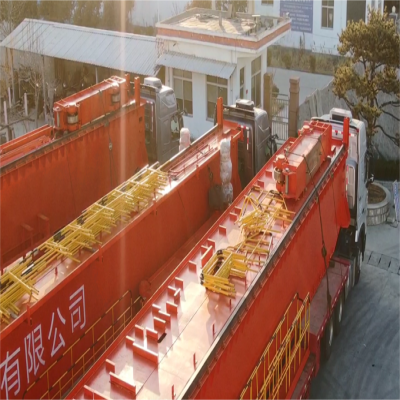 三臺多功能天車陸續(xù)發(fā)車中...